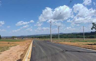 Imagem: O terreno possui 326m² de Área e está localizado em Estancia