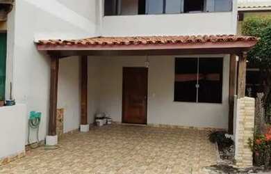 Imagem: A casa em condomínio possui 2 Dormitórios, 2 Banheiros e 1