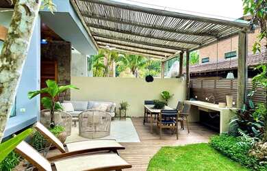 Imagem: A casa em condomínio possui 3 Dormitórios, 3 Banheiros, 2