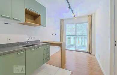 Imagem: O apartamento possui 1 Dormitório, 1 Banheiro, 28m² de Área