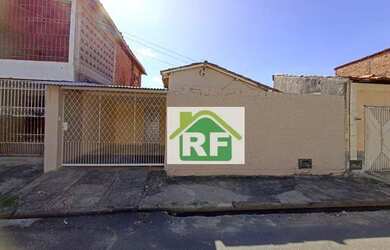 Imagem: A casa possui 3 Dormitórios, 1 Banheiro, 120m² de Área e