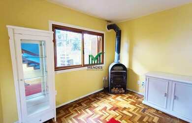 Imagem: A casa em condomínio possui 3 Dormitórios, 2 Banheiros, 2