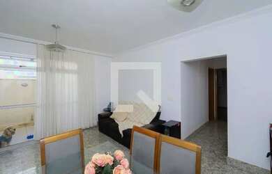 Imagem: O apartamento possui 3 Dormitórios, 2 Banheiros, 3 Vagas na