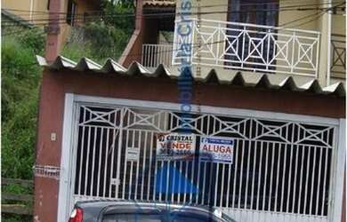 Imagem: A casa possui 2 Dormitórios, 1 Banheiro, 2 Vagas na garagem