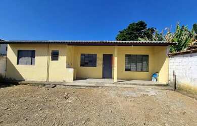 Imagem: A casa possui 1 Dormitório, 1 Banheiro, 50m² de Área e está