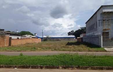Imagem: O terreno possui 250m² de Área e está localizado em Centro