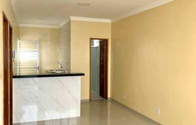 Imagem: A casa possui 2 Dormitórios, 1 Banheiro, 1 Vaga na garagem