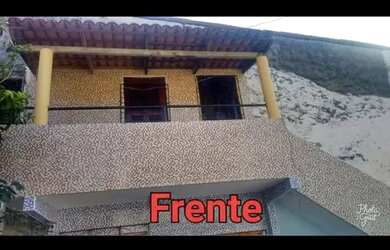 Imagem: A casa possui 2 Dormitórios, 1 Banheiro e está localizado