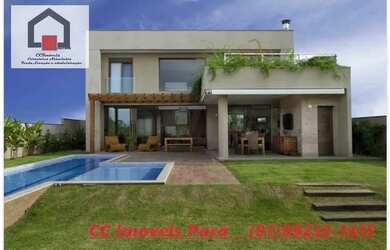 Imagem: A casa em condomínio possui 5 Dormitórios, 5 Banheiros, 5