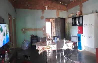 Imagem 3: CASA A VENDA. Área de serviço, 2 Vagas na garageme2 Dormitórios