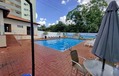 Imagem 9: PINHAIS 1 PORTEIRA FECHADA