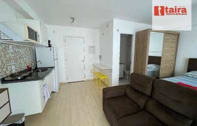 Imagem: O apartamento possui 1 Dormitório, 1 Banheiro, 1 Vaga na garagem