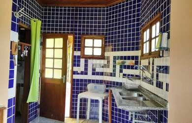 Imagem: A casa em condomínio possui 1 Dormitório, 3 Banheiros, 3 Vagas