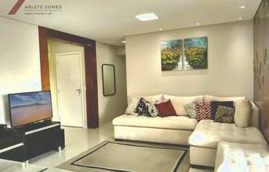 Imagem: O apartamento possui 3 Dormitórios, 1 Banheiro, 3 Vagas na