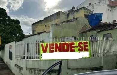 Imagem: O terreno possui 418m² de Área e está localizado em Bandeirantes