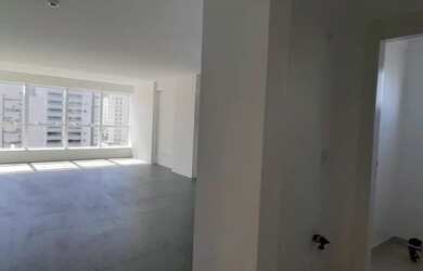 Imagem: O depósito para alugar possui 1 Vaga na garagem e 45m² de