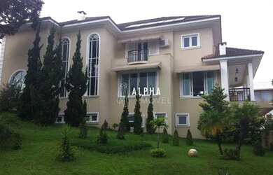 Imagem: A casa em condomínio possui 5 Dormitórios, 4 Banheiros, 5