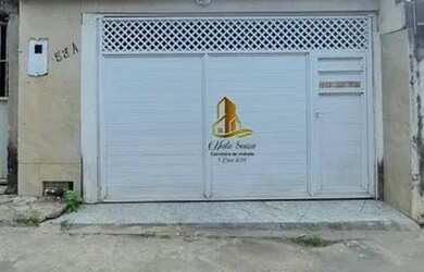 Imagem: A casa possui 2 Dormitórios, 1 Banheiro, 1 Vaga na garagem