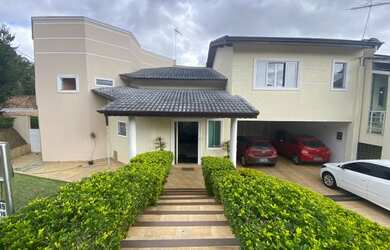 Imagem: A casa em condomínio possui 3 Dormitórios, 5 Banheiros, 4