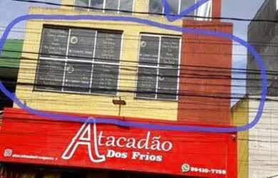 Imagem: A casa possui 5 Dormitórios e 4 Banheiros e está localizado