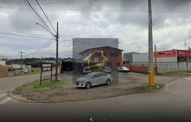 Imagem: O depósito possui 200m² de Área e está localizado em Quatro