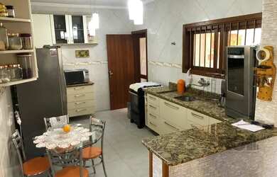 Imagem 4: Casa para Venda - 272m², 3 dormitórios, sendo 1 suítes, 2 vagas - Hípica