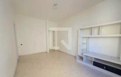 Imagem 2: Apartamento para Aluguel - Copacabana, 2 Quartos, 65 m2