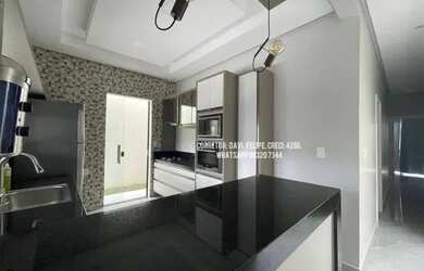 Imagem: A casa em condomínio possui 3 Dormitórios, 4 Banheiros, 4