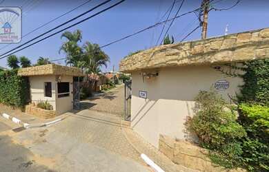 Imagem: A casa em condomínio possui 2 Dormitórios, 4 Banheiros, 2