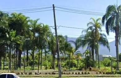 Imagem: O terreno possui 7.000m² de Área e está localizado em Recreio