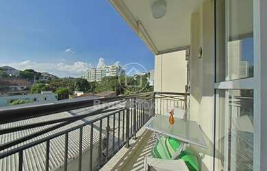 Imagem: O apartamento possui 2 Dormitórios, 2 Banheiros, 1 Vaga na