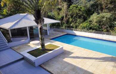 Imagem 5: LINDA RESIDÊNCIA COM VISTA DESLUMBRANTE