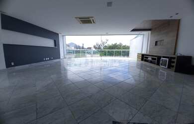 Imagem: O apartamento na cobertura possui 3 Dormitórios, 4 Banheiros