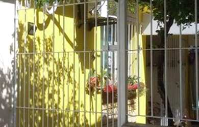 Imagem: A casa em condomínio possui 2 Dormitórios, 1 Banheiro, 1 Vaga