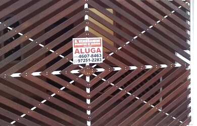 Imagem: A casa possui 3 Dormitórios, 3 Banheiros, 2 Vagas na garagem