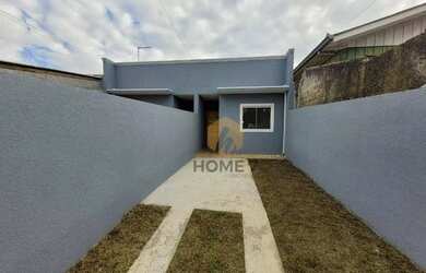 Imagem: A casa possui 2 Dormitórios, 1 Banheiro, 1 Vaga na garagem