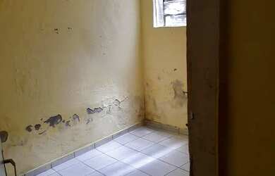 Imagem 4: vendo casa de esquina com terreno medindo 140 metros quadrados