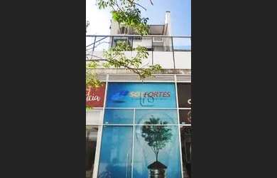 Imagem: O depósito possui 1 Vaga na garagem, 64m² de Área e está