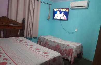 Imagem 4: CASA A VENDA. Área de serviço, 2 Vagas na garageme2 Dormitórios