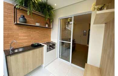 Imagem: O apartamento possui 2 Dormitórios, 2 Banheiros, 1 Vaga na