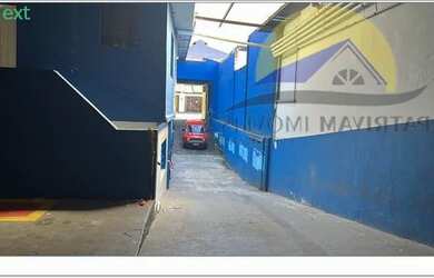 Imagem: O depósito possui 5 Vagas na garagem, 715m² de Área e está