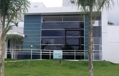 Imagem 3: Apartamento em Patamares, 3/4 c/1 suíte, andar alto e 02 garagens