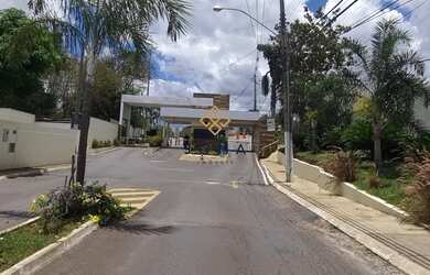 Imagem: O terreno está localizado em Setor Habitacional Jardim Botânico