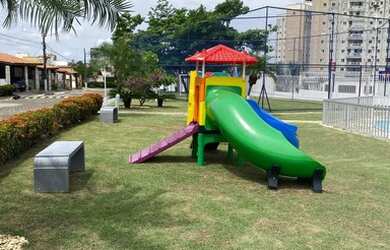 Imagem: A casa em condomínio possui 2 Dormitórios, 2 Banheiros, 2