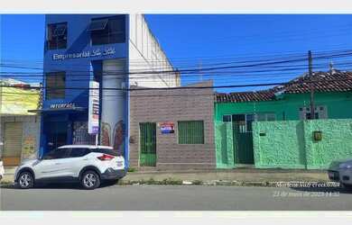 Imagem: A casa possui 2 Dormitórios, 1 Banheiro, 100m² de Área e