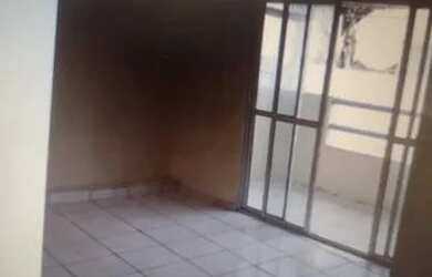 Imagem: A casa possui 1 Dormitório, 1 Banheiro, 50m² de Área e está