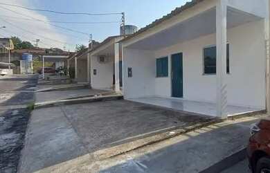 Imagem: A casa em condomínio possui 2 Dormitórios, 2 Banheiros, 2