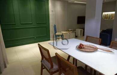 Imagem: A casa possui 4 Dormitórios, 2 Banheiros, 115m² de Área e