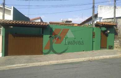 Imagem: A casa possui 2 Dormitórios, 2 Banheiros, 3 Vagas na garagem