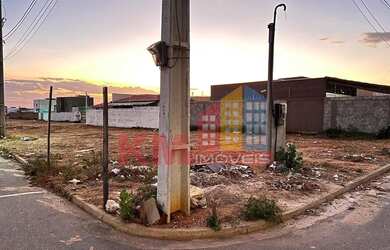 Imagem: O terreno possui 518m² de Área e está localizado em Bela